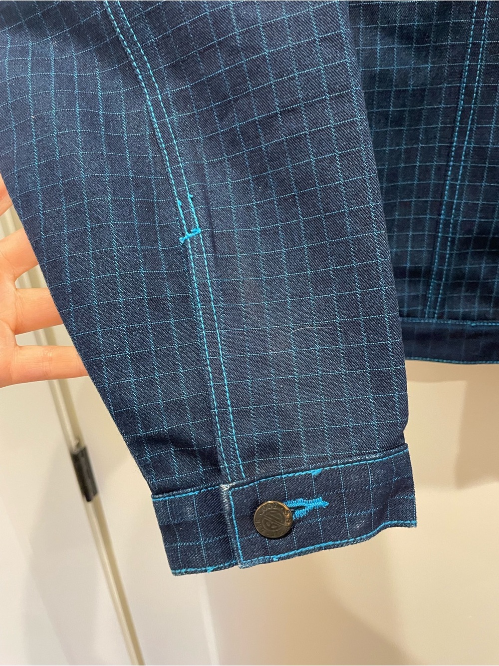 Barcode Navy Grid Jacket - Picture 6 of 7